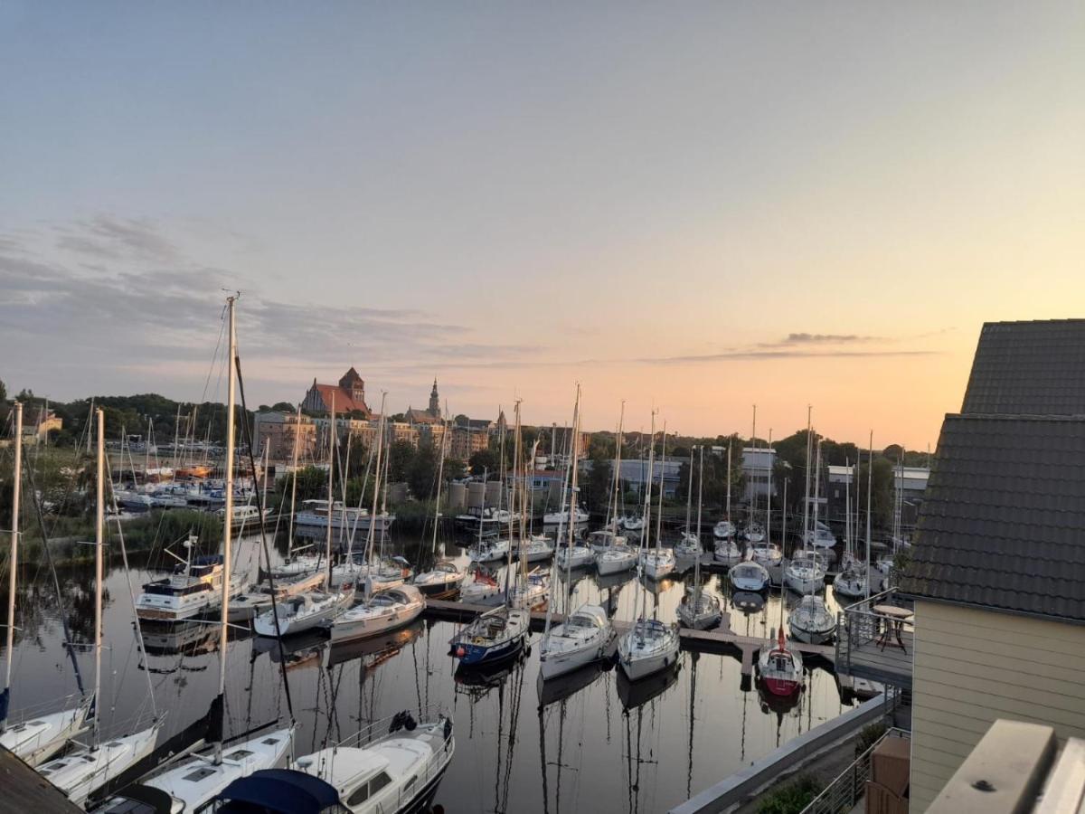 Ferienwohnung Marina Am Ryck Greifswald Exteriér fotografie